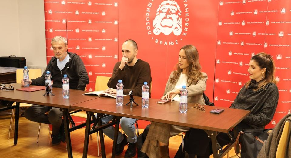 О Уни на Бориним позоришним данима: Субјективни ракурс је кварљива роба
